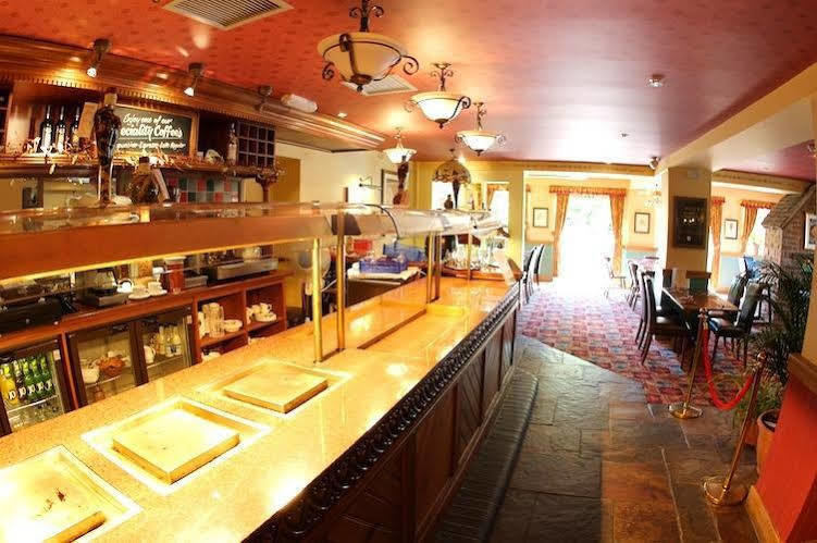 Newmarket Inn Луис Екстериор снимка